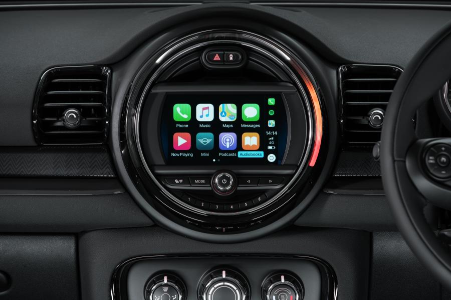 Панель приборов Mini One Clubman City (F54) 2018 года  (UK) (фото 9 из 9)